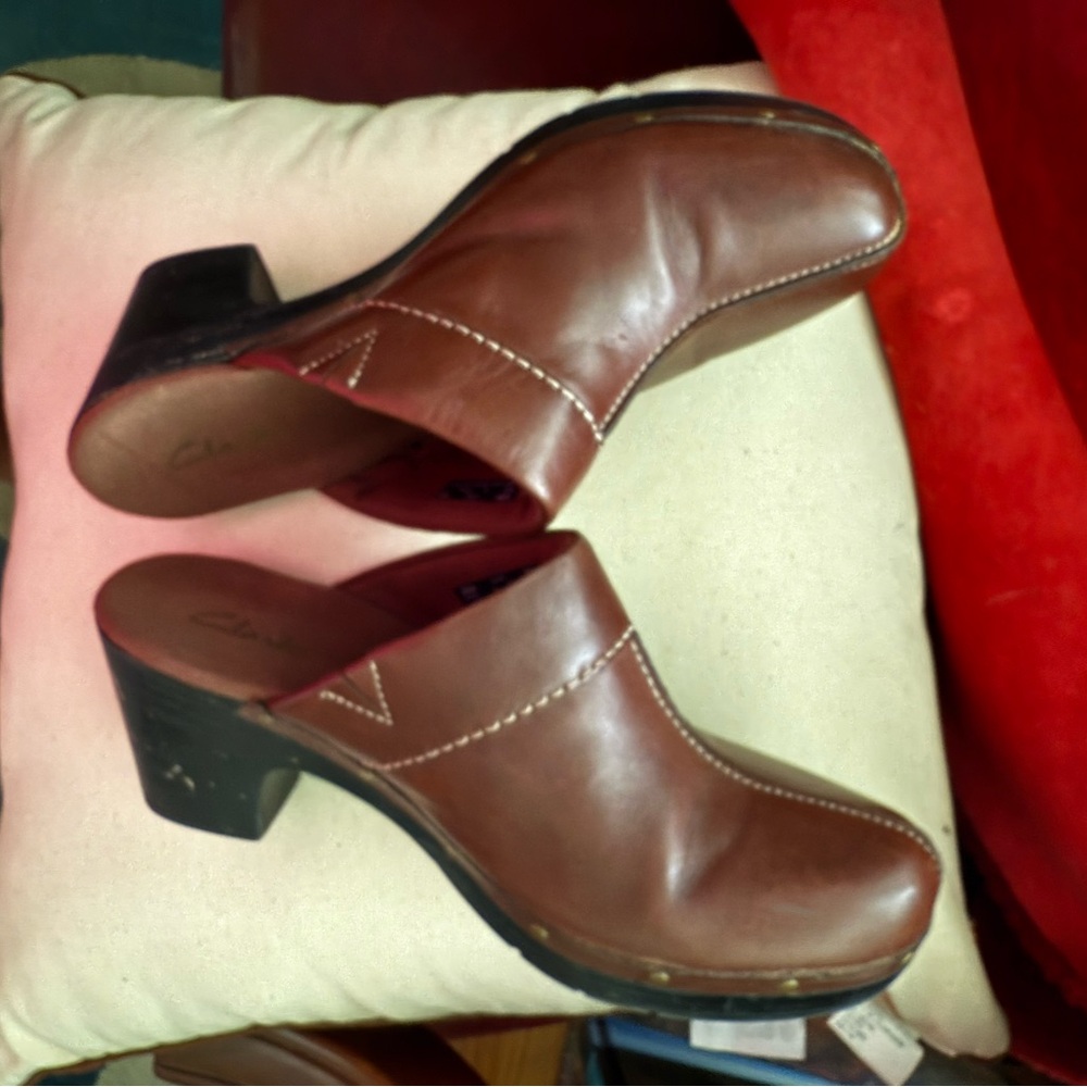 Brown Leather Women's Clogs